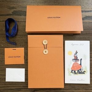 Brand new with box Louis Vuitton 2023 MM Medium Weekly Diary Refill Agenda